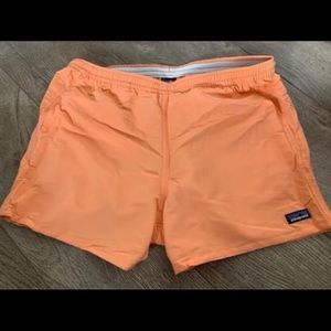 “Saffron” 5” Patagonia women’s baggies shorts.